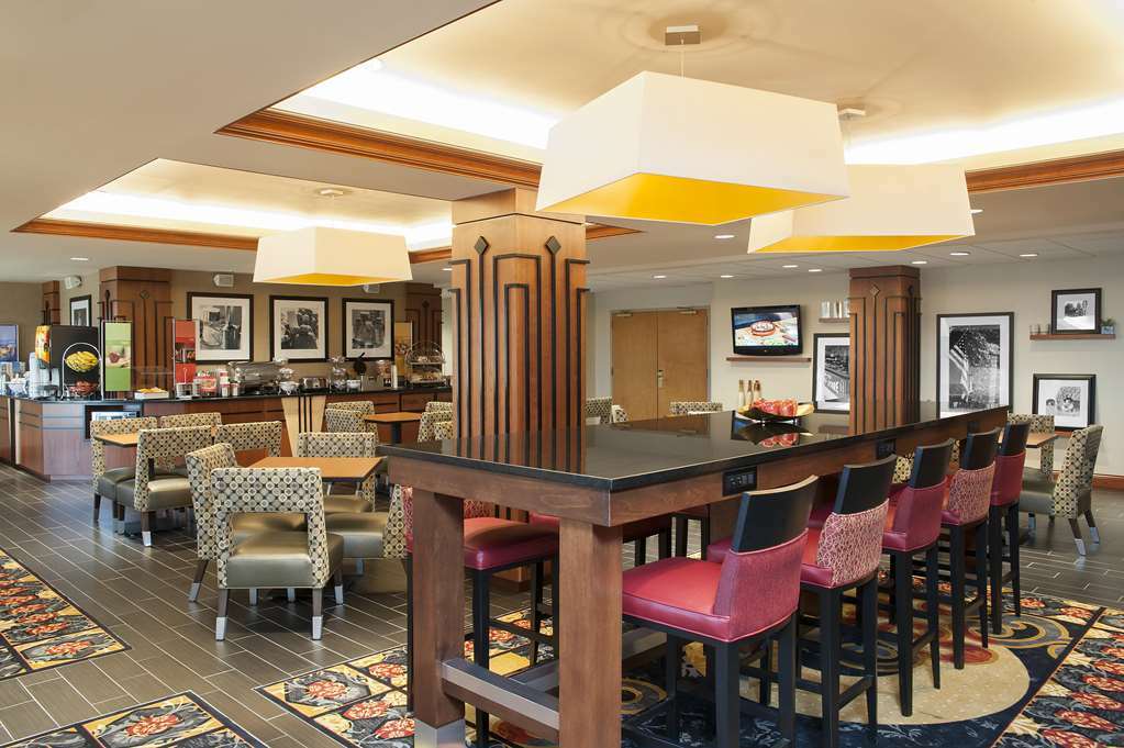 Hampton Inn Charlotte University Place Interior photo